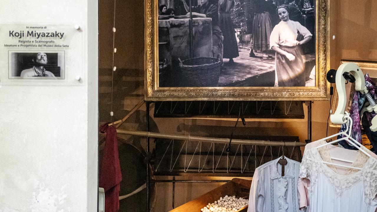 ROYAL COMMUNITY TOUR